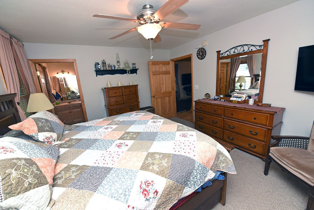 71 Red Bud Lane Murphy, NC 28906 - Photo 44 of 53 Gallery Image 44