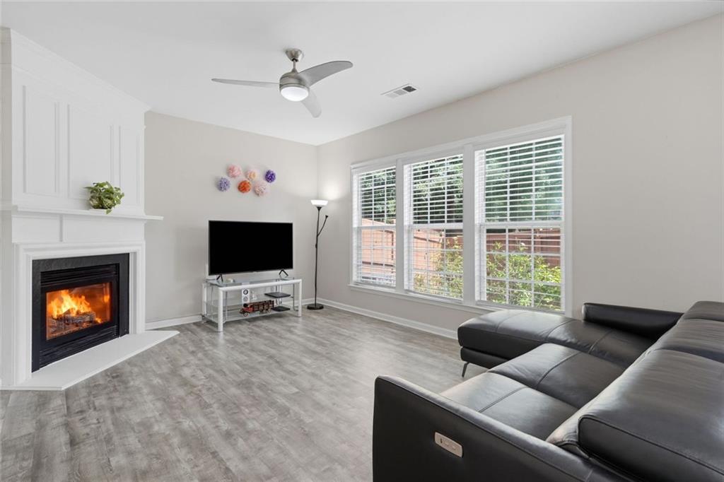 3121 Commonwealth Way Alpharetta, GA 30004 - Photo 8 of 29