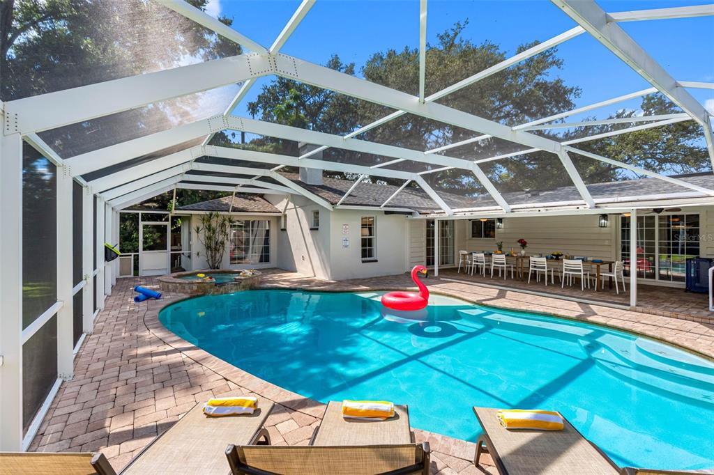 1811 Nursery Road Clearwater, FL 33764 - Photo 24 of 94