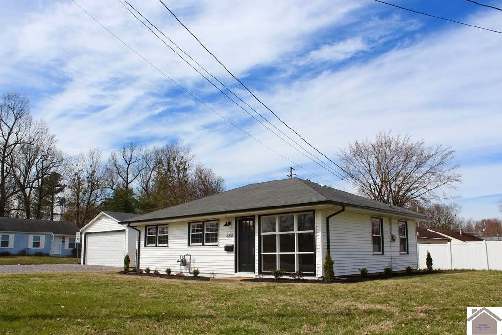 3253 Pines Road Paducah, KY 42001 - Photo 1 of 1 Photo 1