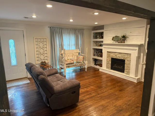 $215,000 | 1751 Old Highway 16, Benton, MS 39039