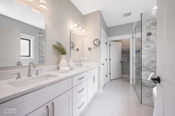 $849,900 | 22 Shadow Creek Lane, Yorkville, IL 60560