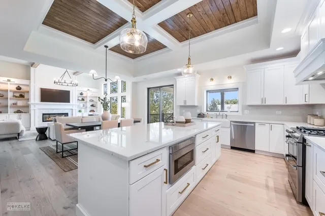 $849,900 | 22 Shadow Creek Lane, Yorkville, IL 60560