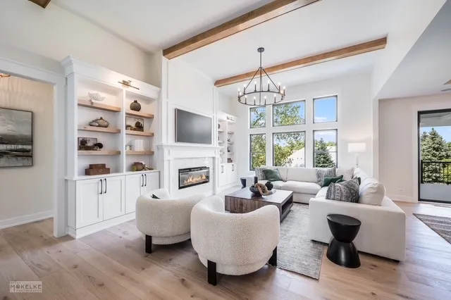 $849,900 | 22 Shadow Creek Lane, Yorkville, IL 60560