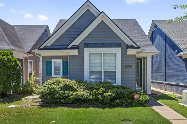 $2,300 | 1425 Island Town Drive, Memphis, TN 38103