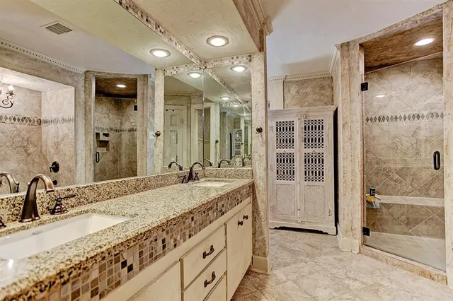 $4,000 | 2607 Crossvine Circle, The Woodlands, TX 77380