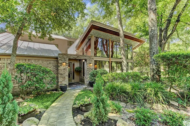 $4,000 | 2607 Crossvine Circle, The Woodlands, TX 77380