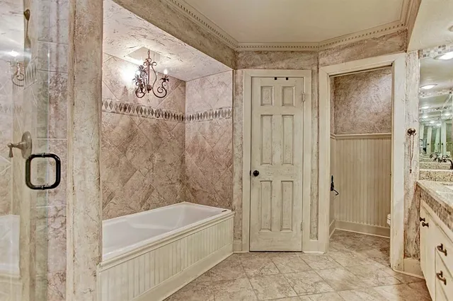 $4,000 | 2607 Crossvine Circle, The Woodlands, TX 77380