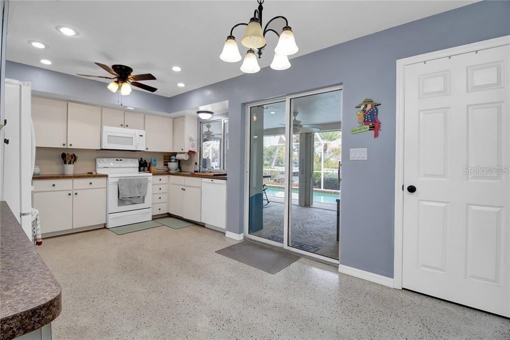 174 Gulfview Road Punta Gorda, FL 33950 - Photo 5 of 22