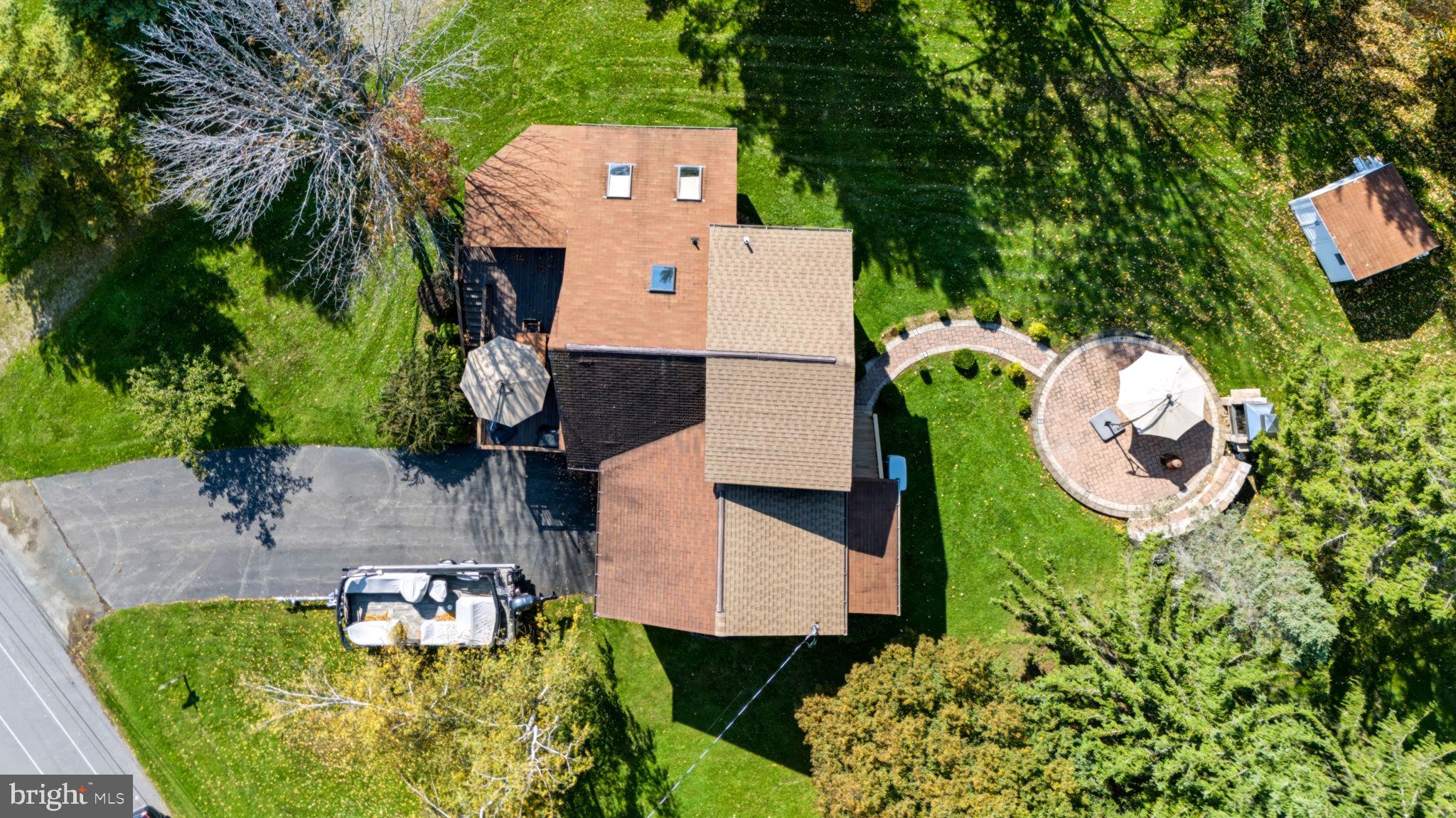 1605 Ridgeview Court Lake Ariel, PA 18436 - Photo 4 of 40 Gallery Image 4