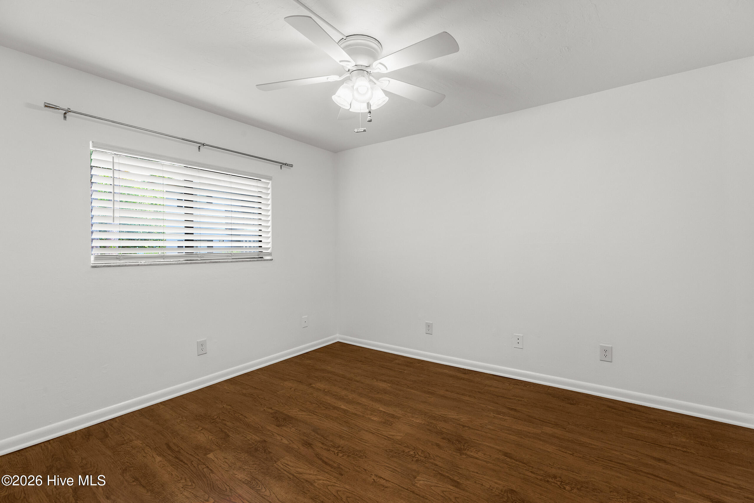 4313 Holly Tree Road Wilmington, NC 28412 - Photo 14 of 34