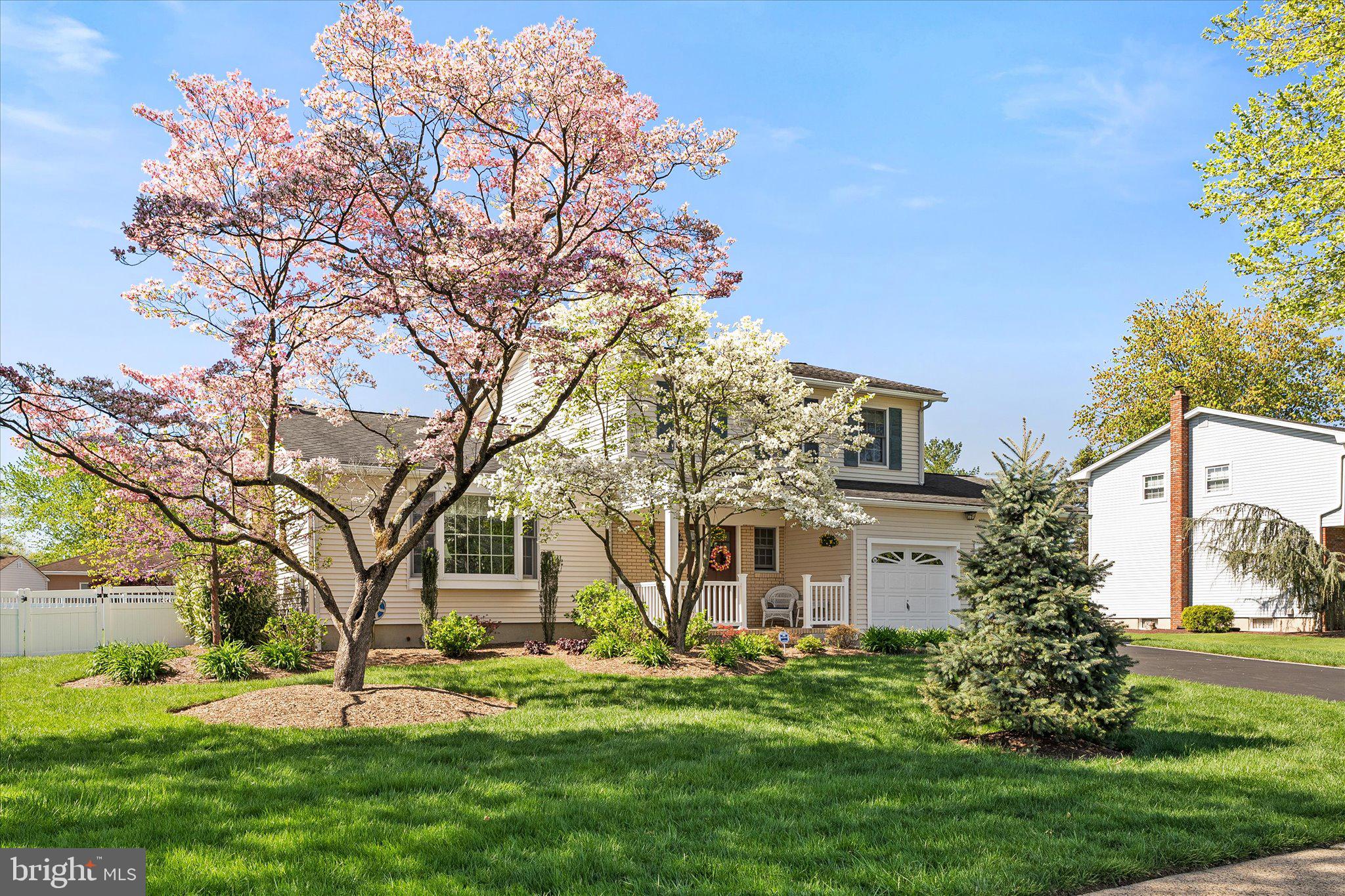 1111 Estates Boulevard Hamilton, NJ 08690 - Photo 3 of 47