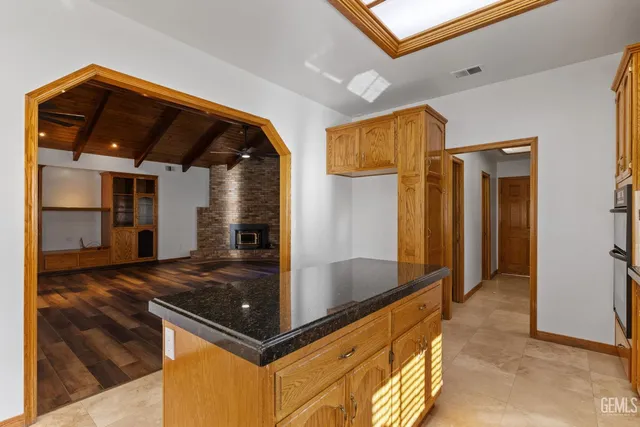 a view of walk in closet