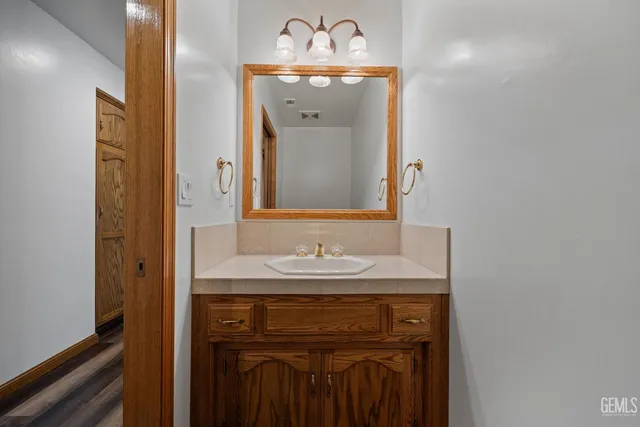 a view of empty room