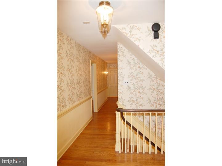 1030 Spring Valley Road Jenkintown, PA 19046 - Photo 17 of 25 Hallway
