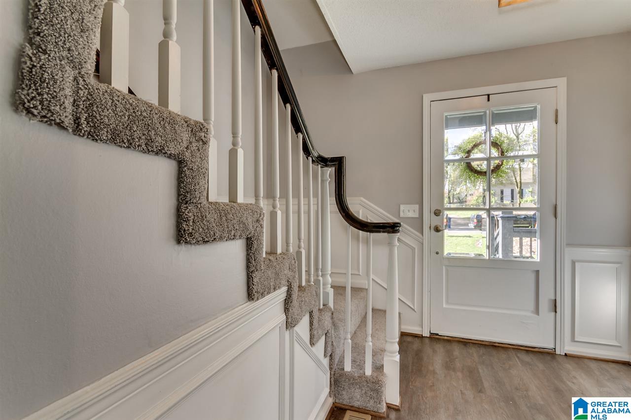 2516 Matzek Road Hoover, AL 35226 - Photo 5 of 44