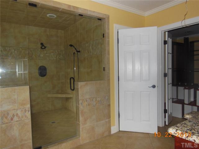 5701 Castlebrook Drive Raleigh, NC 27604 - Photo 6 of 25 Master Bath/Spa