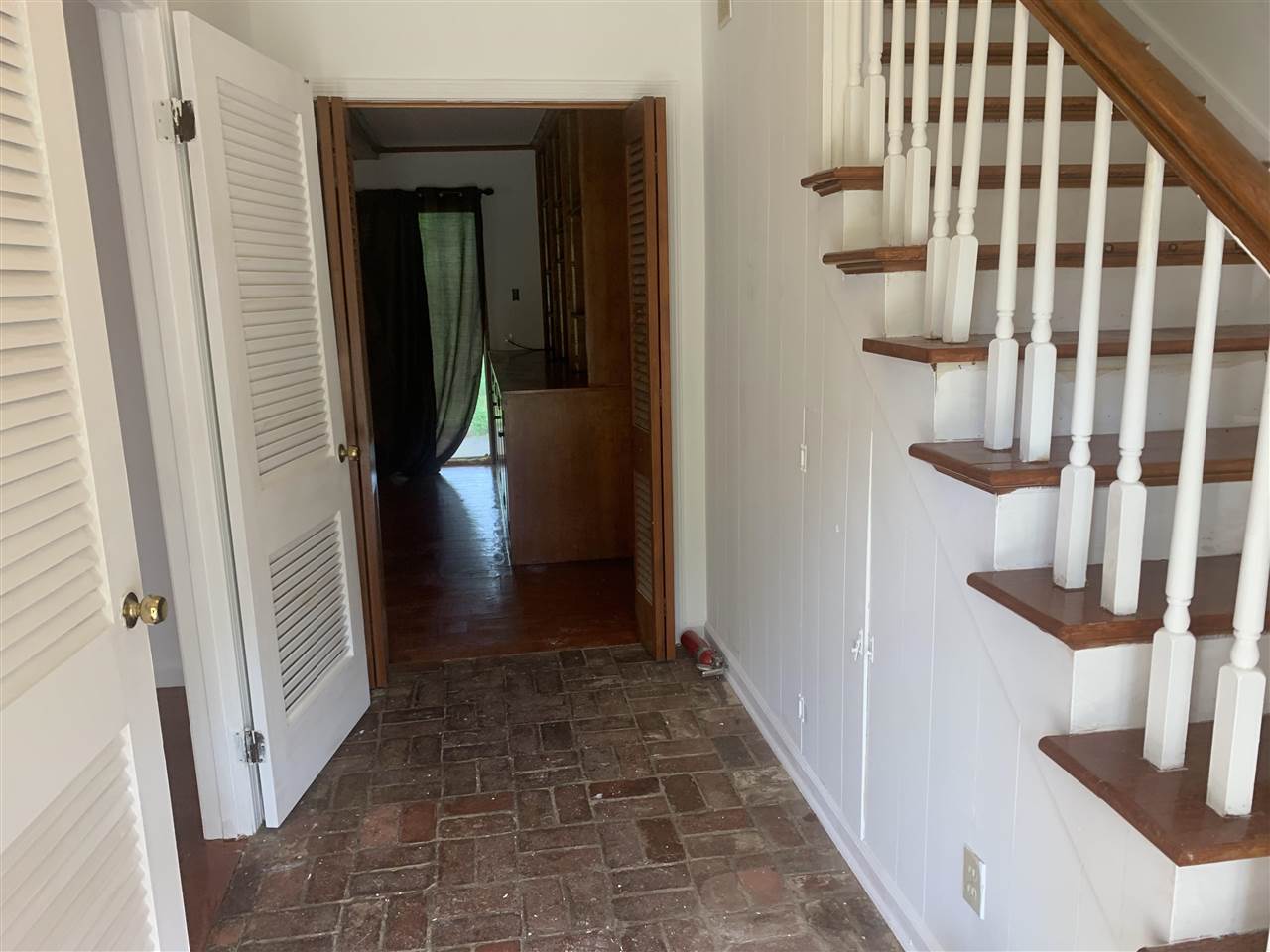 3094 East Glengarry Road Memphis, TN 38128 - Photo 4 of 25 Gallery Image 4