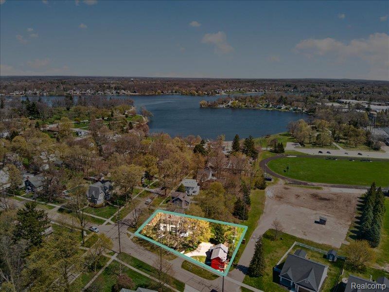 403 Lake Street Howell, MI 48843 - Photo 60 of 71