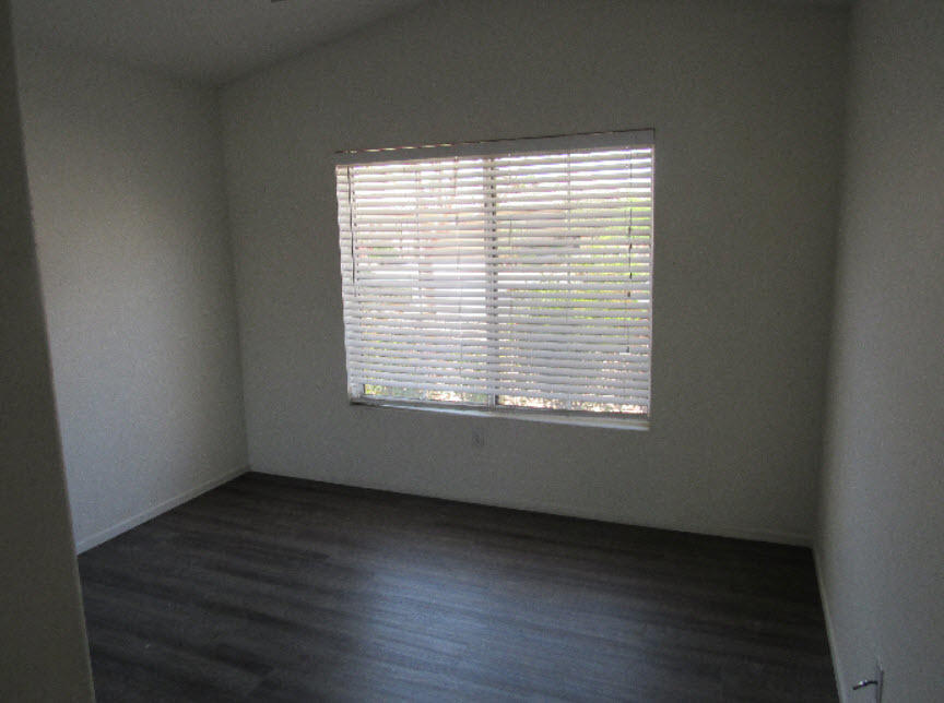 78399 Moongold Road Palm Desert, CA 92211 - Photo 16 of 26 17 - Guest Bedroom