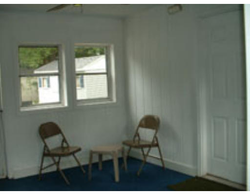 7 County Road Burlington, MA 01803 - Photo 4 of 10 Gallery Image 4
