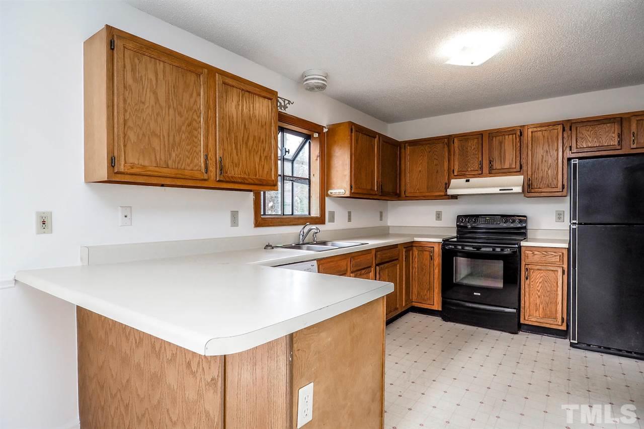 2924 Bannf Court Raleigh, NC 27604 - Photo 9 of 24