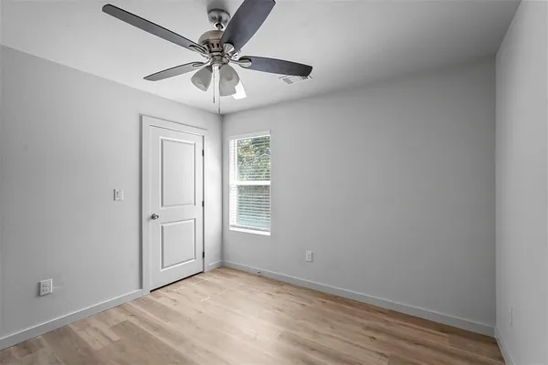 $1,525 | 413 South Willow Street, Sherman, TX 75090