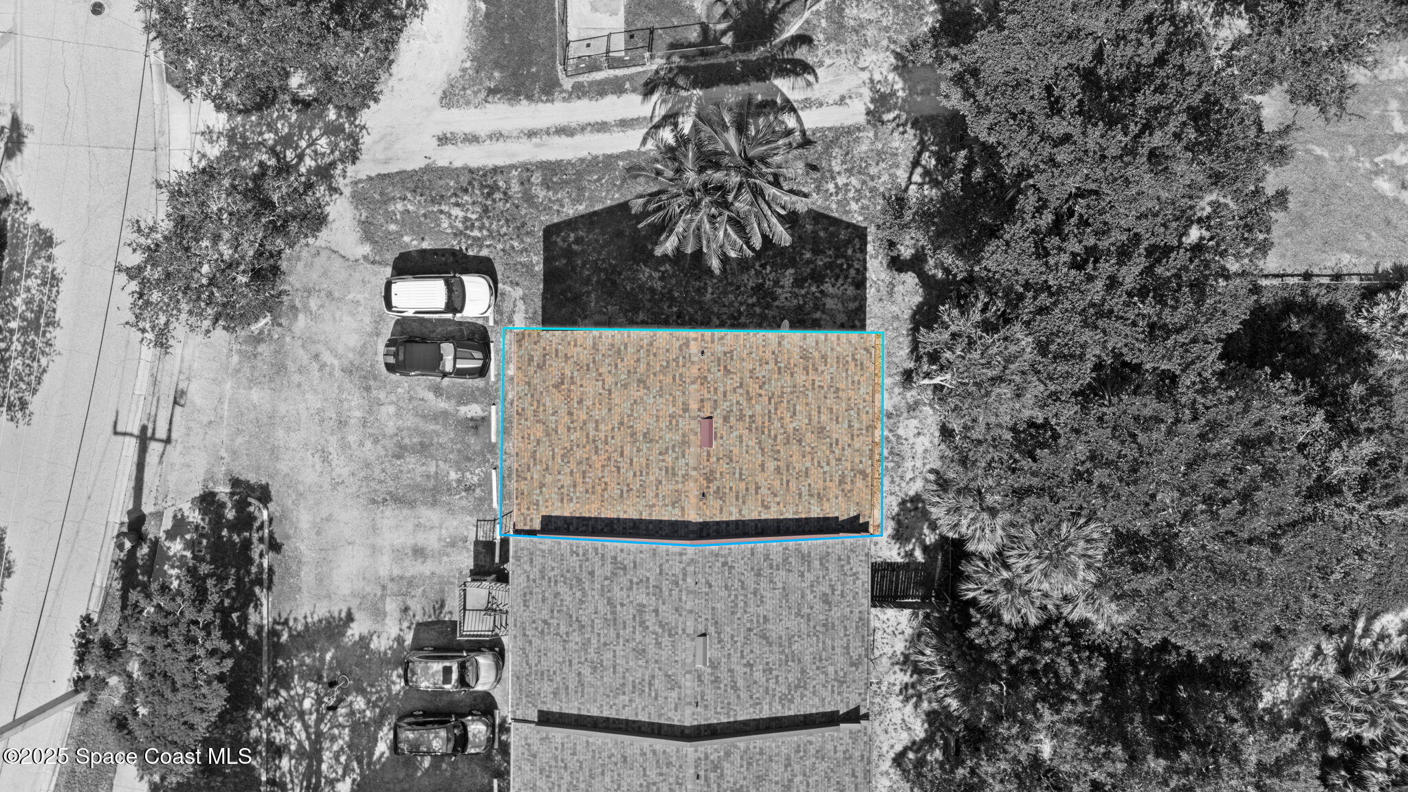 201 Cocoa Isles Boulevard, Unit 3 Cocoa Beach, FL 32931 - Photo 2 of 21 2