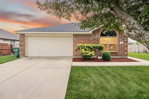 front view of house with a yard