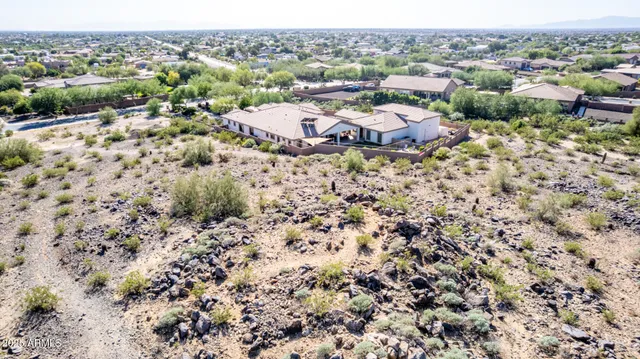 $480,000 | 8674 West Villa Lindo Drive, Unit 8, Peoria, AZ 85383