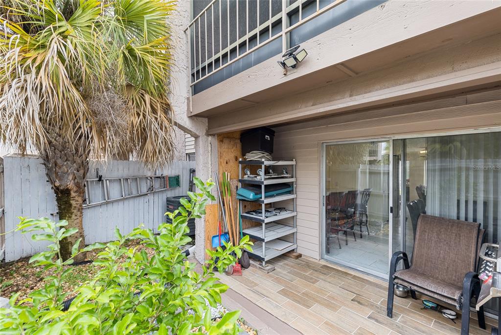 2004 Ludlow Lane, Unit 2803 Orlando, FL 32839 - Photo 23 of 31 a view of outdoor seating space