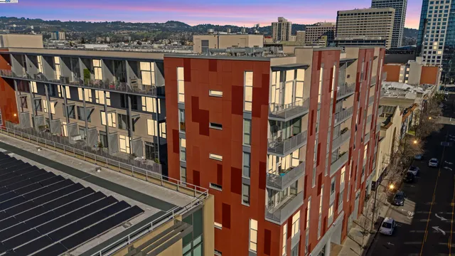 $429,000 | 630 Thomas L Berkley Way, Unit 403, Oakland, CA 94612