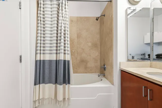 $429,000 | 630 Thomas L Berkley Way, Unit 403, Oakland, CA 94612