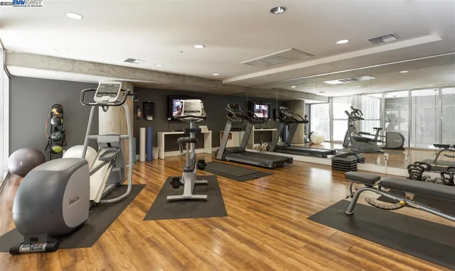 $429,000 | 630 Thomas L Berkley Way, Unit 403, Oakland, CA 94612