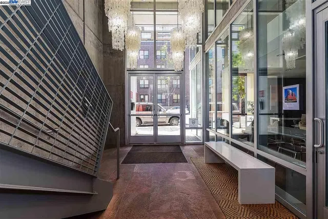 $429,000 | 630 Thomas L Berkley Way, Unit 403, Oakland, CA 94612