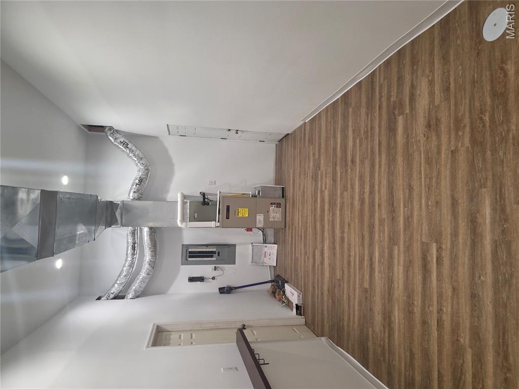 889 Hagen Road St. Clair, MO 63077 - Photo 6 of 26