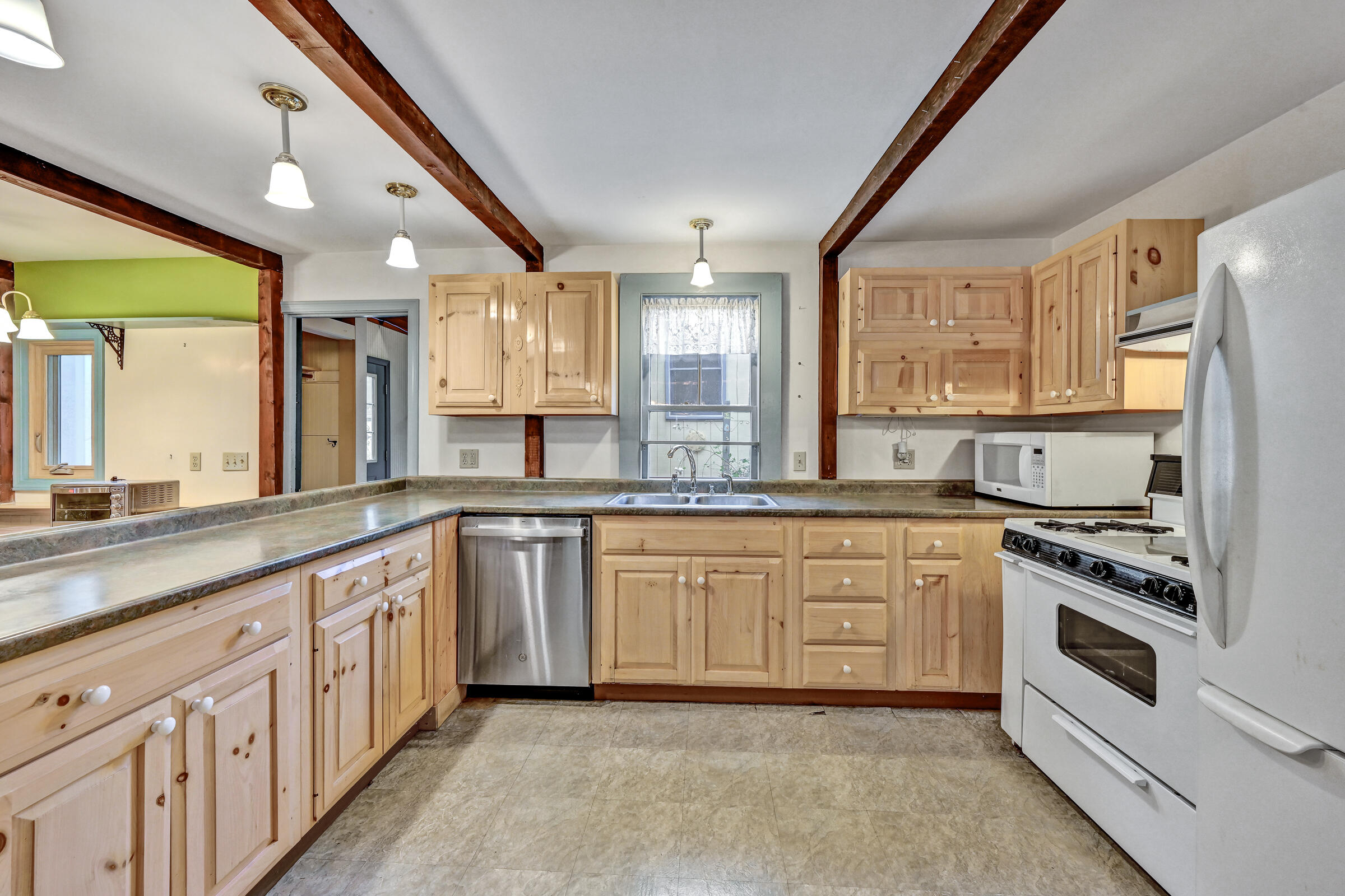 537 Surry Road Ellsworth, ME 04605 - Photo 14 of 51 109773gr-129