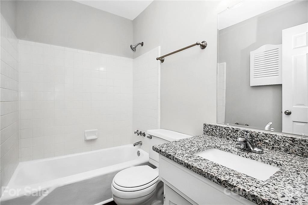 8342 Knights Bridge Road Charlotte, NC 28210 - Photo 15 of 32 Gallery Image 15
