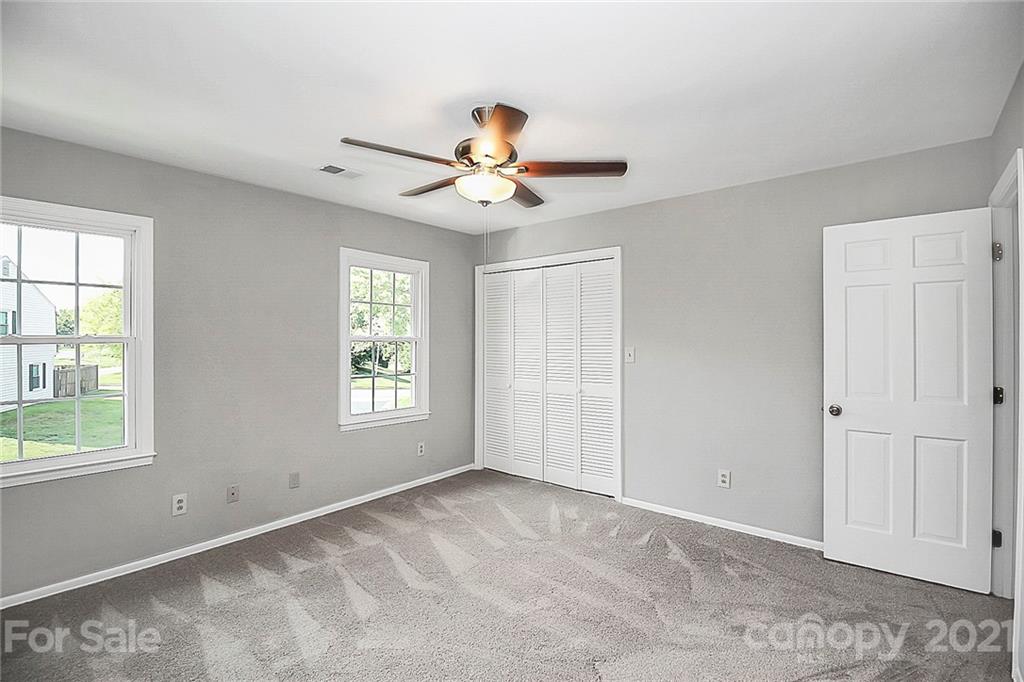 8342 Knights Bridge Road Charlotte, NC 28210 - Photo 24 of 32 Gallery Image 24