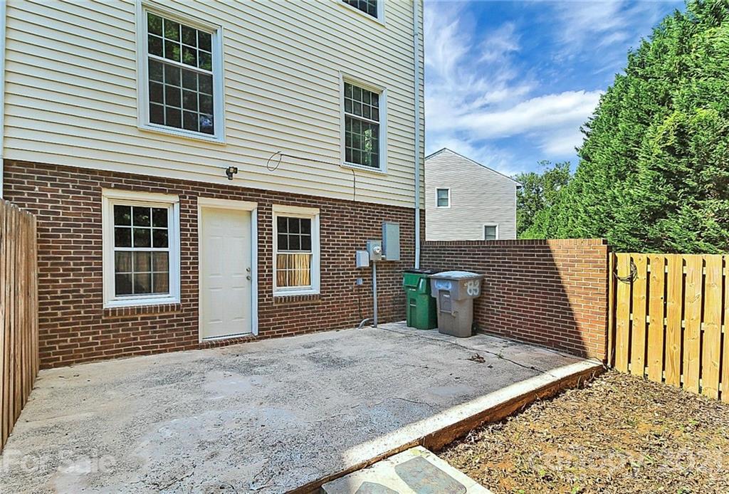 8342 Knights Bridge Road Charlotte, NC 28210 - Photo 32 of 32 Gallery Image 32