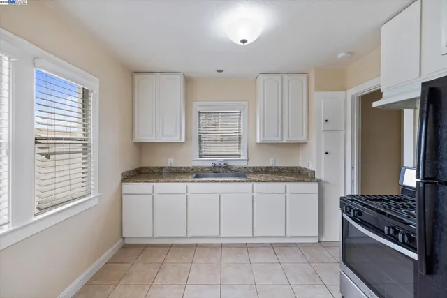 $455,000 | 10109 Plymouth Street, Oakland, CA 94603