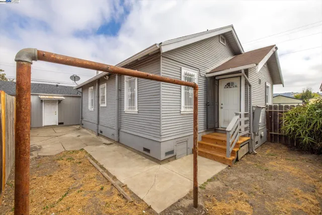 $455,000 | 10109 Plymouth Street, Oakland, CA 94603
