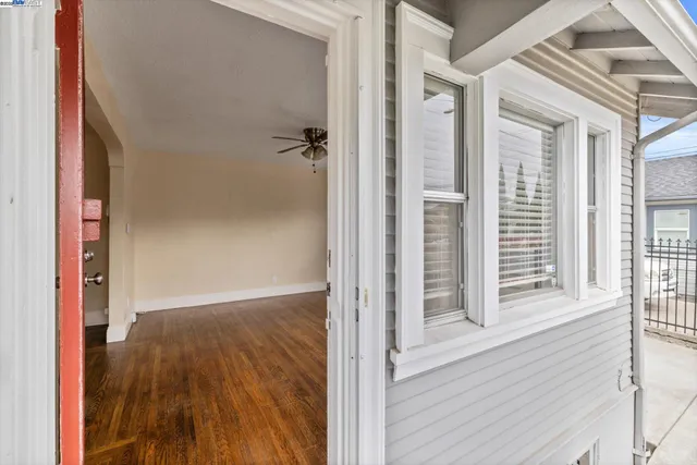 $455,000 | 10109 Plymouth Street, Oakland, CA 94603