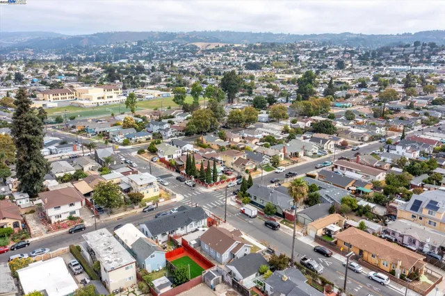 $455,000 | 10109 Plymouth Street, Oakland, CA 94603
