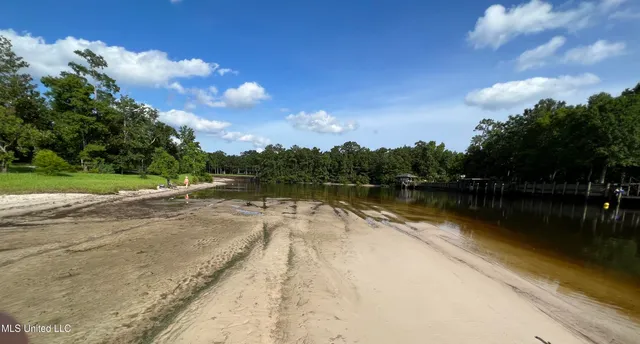 $160,000 | River Heights Lane, Diberville, MS 39540