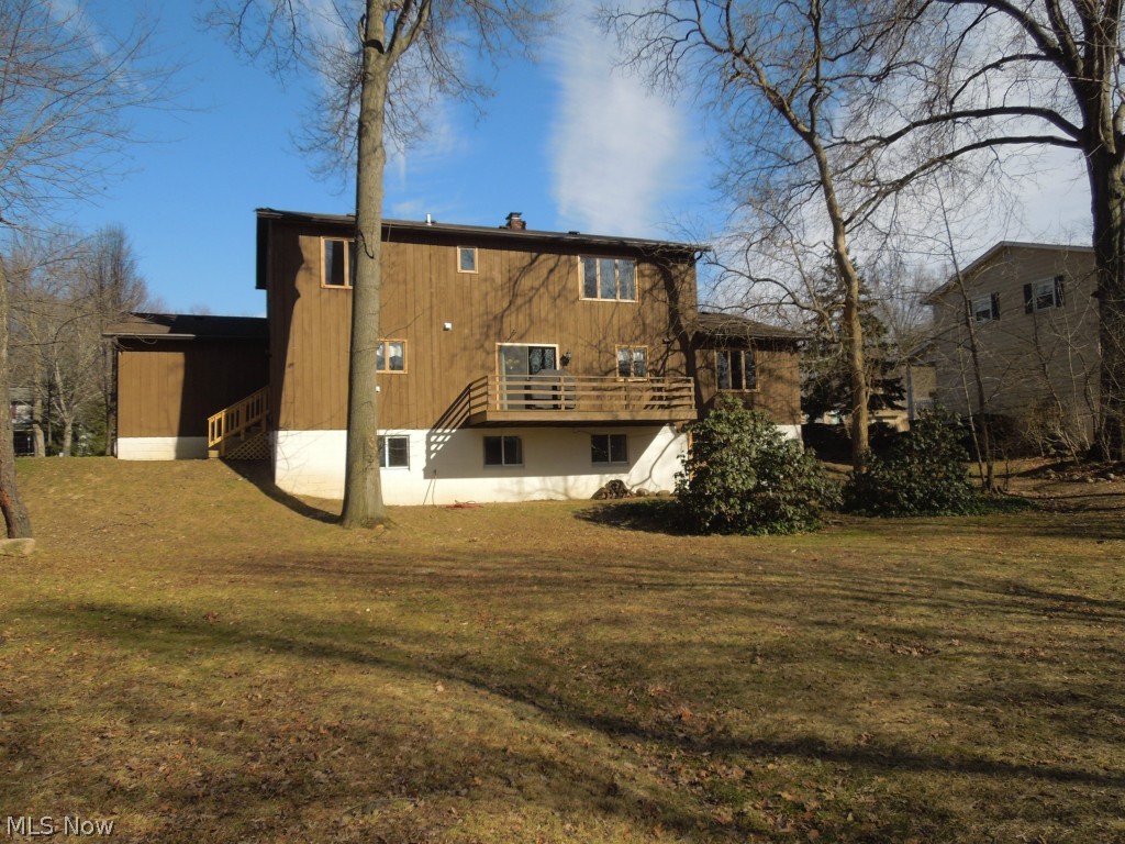 3824 Greentree Road Stow, OH 44224 - Photo 24 of 24 View of back of house.