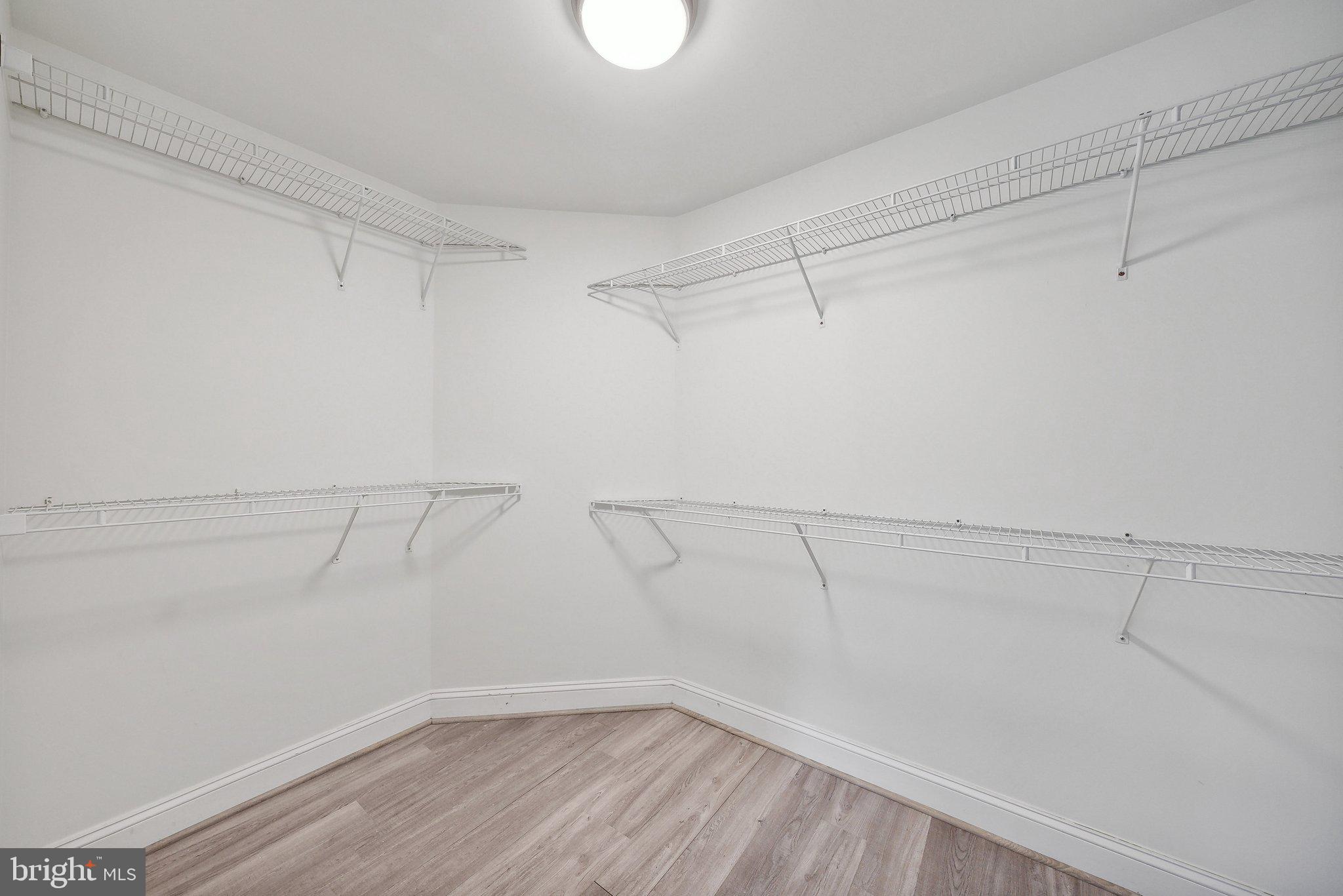 12007 Montrose Park Place Rockville, MD 20852 - Photo 18 of 31