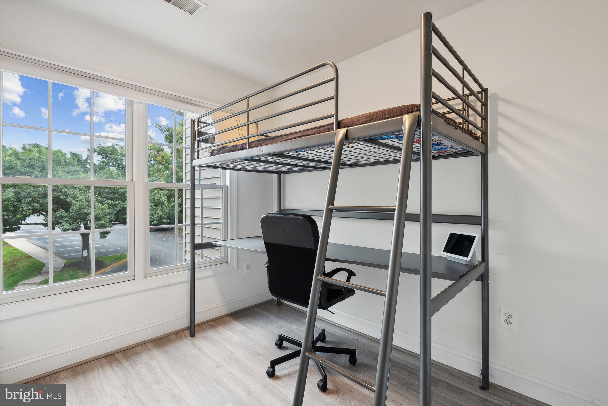 12007 Montrose Park Place Rockville, MD 20852 - Photo 23 of 31