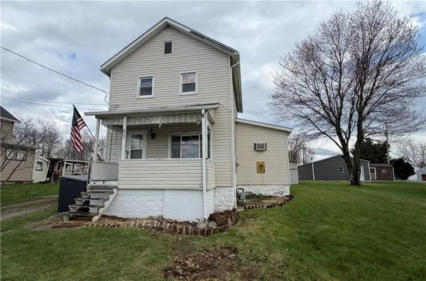 $75,000 | 63 9th Street, Lucerne Mines, PA 15754