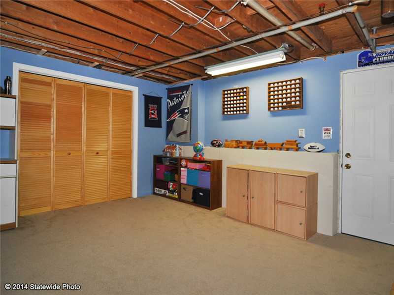 185 Lapham Farm Road Burrillville, RI 02859 - Photo 22 of 25 Den/Family/Great Room.